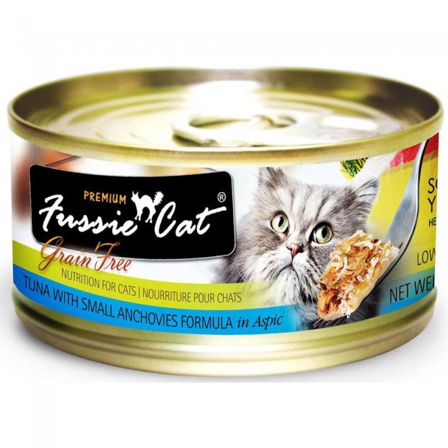 Fussie_Cat_tuna_with_small_anchovies_in_aspic.jpg